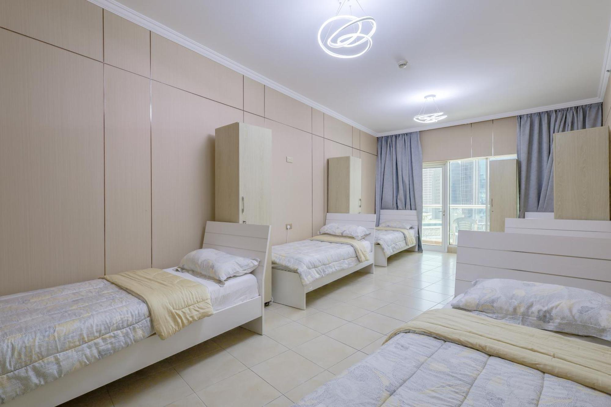 Spacious Beds In Downtown Dubai